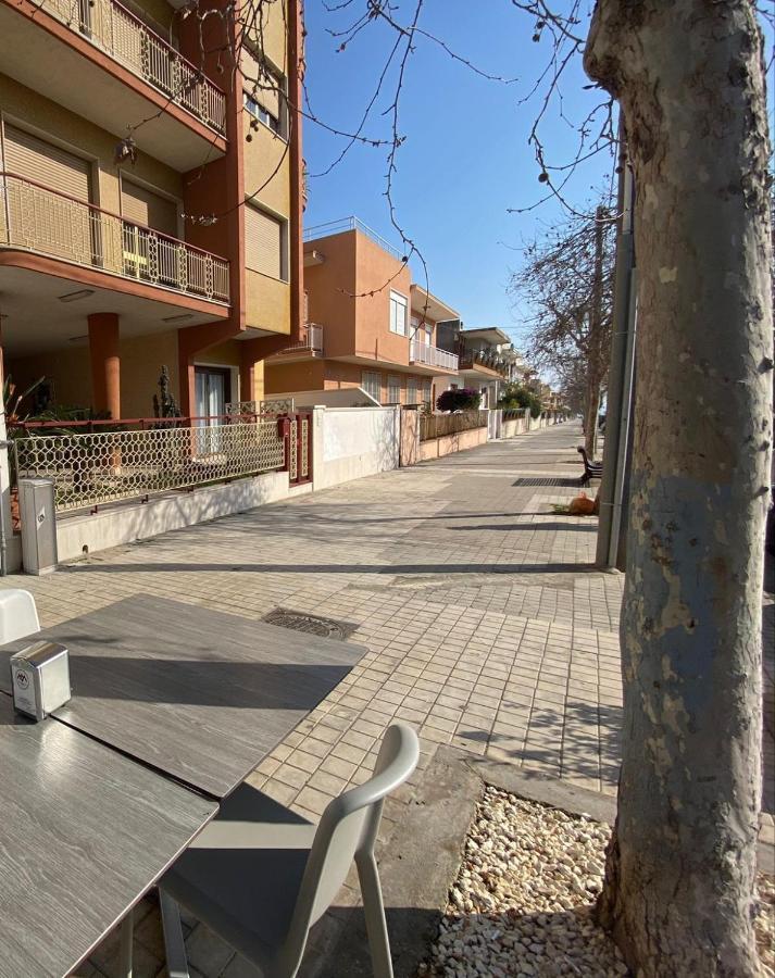 Sun Holiday Авола Екстериор снимка
